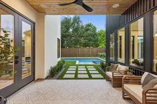 7615 Morton St, Dallas, TX 75209 - Photo 36