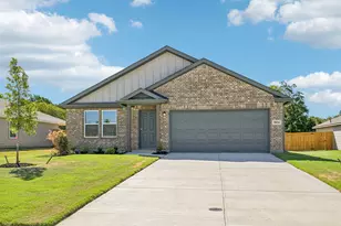 3026 River Birch Dr, Dallas, TX 75253 - Photo 2