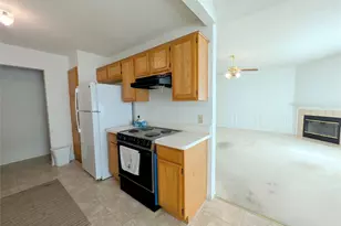 2819 Martsy Ct, Arlington, TX 76014 - Photo 12