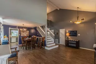 2110 Cold Springs Dr, Arlington, TX 76017 - Photo 6