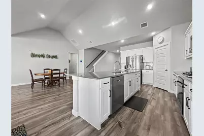 5107 Bellhurst Drive, Princeton, TX 75071 - Photo 6