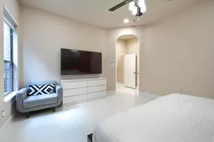 2246 Longview Rd, Irving, TX 75063 - Photo 20
