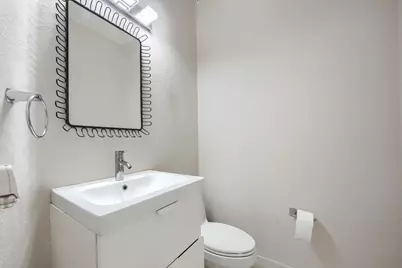 2246 Longview Road, Irving, TX 75063 - Photo 22