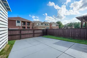2246 Longview Rd, Irving, TX 75063 - Photo 40