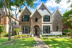 2246 Longview Rd, Irving, TX 75063 - Photo 1