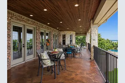 826 Cimmarron Bay Drive, Runaway Bay, TX 76426 - Photo 10