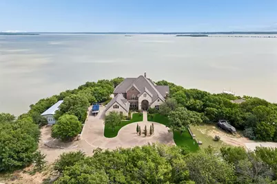 826 Cimmarron Bay Drive, Runaway Bay, TX 76426 - Photo 1