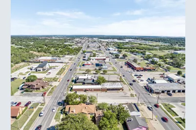 916 E Hubbard Street, Mineral Wells, TX 76067 - Photo 26