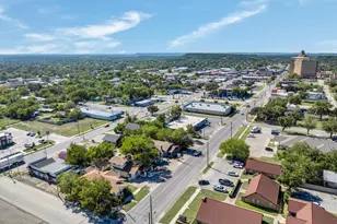 916-B E Hubbard St, Mineral Wells, TX 76067 - Photo 26