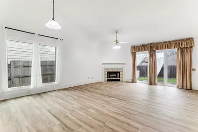 4617 Feathercrest Drive, Fort Worth, TX 76137 - Photo 4