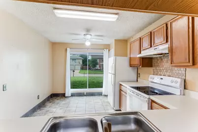 4617 Feathercrest Drive, Fort Worth, TX 76137 - Photo 8