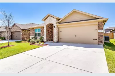 9209 Herringbone Drive, Fort Worth, TX 76131 - Photo 1