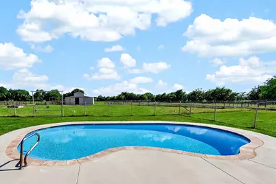 1035 Highland Road, Cleburne, TX 76033 - Photo 28