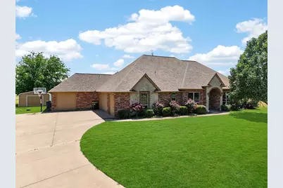1035 Highland Road, Cleburne, TX 76033 - Photo 1
