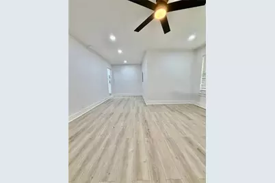 1814 Martin Luther Drive, Arlington, TX 76010 - Photo 4