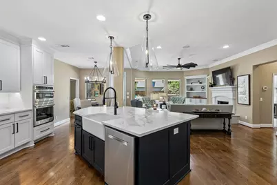 1004 Duttons Meadow Lane, McKinney, TX 75071 - Photo 6