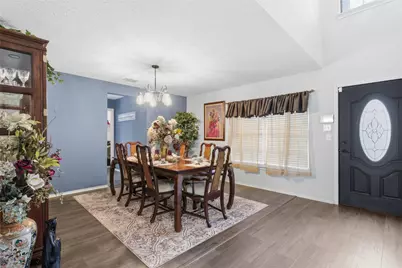 217 Sunset Oaks Drive, Fort Worth, TX 76112 - Photo 10