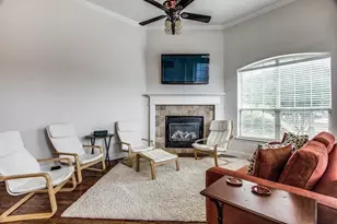2203 Kirby St, Dallas, TX 75204 - Photo 2