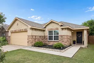 4937 Caraway Dr, Fort Worth, TX 76179 - Photo 4