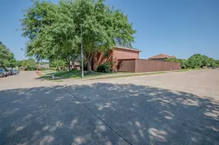 921 Carnegie Ct, Allen, TX 75002 - Photo 32