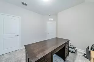 1048 Pinnacle Breeze Dr, Fort Worth, TX 76052 - Photo 26