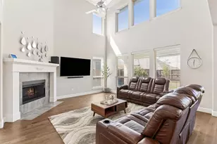 13761 Stallion Heights Ln, Frisco, TX 75035 - Photo 8