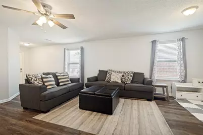 8704 Swan Park Drive, Denton, TX 76210 - Photo 10