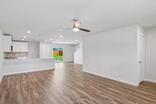 3027 River Birch Dr, Dallas, TX 75253 - Photo 8