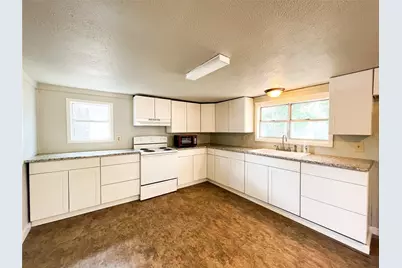 1425-1435 Groesbeck Street, Stephenville, TX 76401 - Photo 20