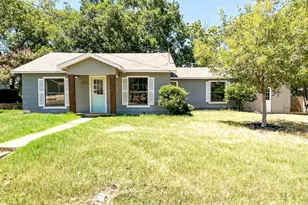 1425-1435 Groesbeck St, Stephenville, TX 76401 - Photo 6