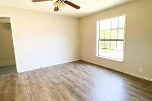 1425-1435 Groesbeck St, Stephenville, TX 76401 - Photo 12