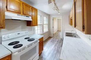 224 W Hull St, Denison, TX 75020 - Photo 8