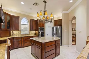 7 Lone Star Dr, Waco, TX 76708 - Photo 12