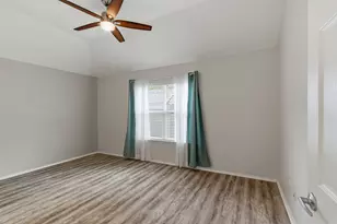1800 Pine Ridge Dr, Bedford, TX 76021 - Photo 14