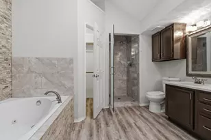 1800 Pine Ridge Dr, Bedford, TX 76021 - Photo 16