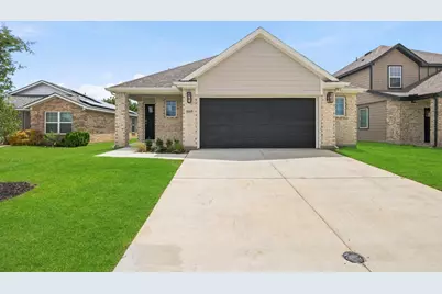8009 Charlestown Lane, Fort Worth, TX 76140 - Photo 1