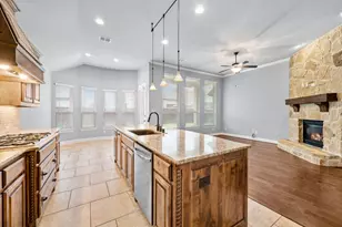 2833 Exeter Dr, Trophy Club, TX 76262 - Photo 12