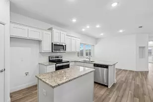 568 Val Verde St, Aubrey, TX 76227 - Photo 2