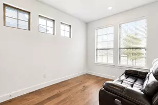 2161 Hermann Ln, Carrollton, TX 75010 - Photo 12