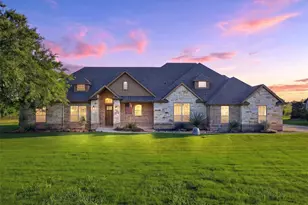 101 Signature Ct, Weatherford, TX 76087 - Photo 1