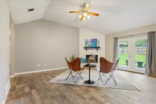 1812 Ramada Dr, Waco, TX 76712 - Photo 8