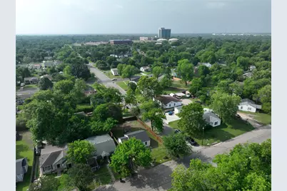 2732 McKenzie Avenue, Waco, TX 76708 - Photo 30