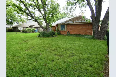506 Baltusrol Circle, Garland, TX 75044 - Photo 24
