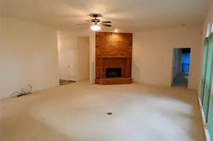 506 Baltusrol Cir, Garland, TX 75044 - Photo 10