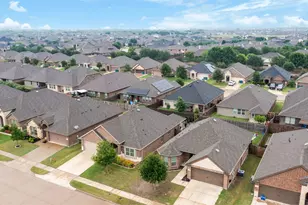 110 Garden Grove Dr, Waxahachie, TX 75165 - Photo 30