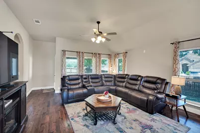 902 Calder Court, Anna, TX 75409 - Photo 2