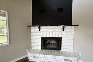 2817 N Mountain View Rd, Granbury, TX 76048 - Photo 8