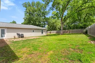 245 Parkins St, Sulphur Springs, TX 75482 - Photo 1