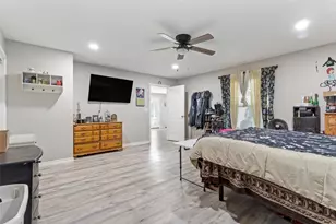 245 Parkins St, Sulphur Springs, TX 75482 - Photo 12