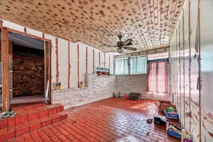 1148 Rock Creek Dr, Garland, TX 75040 - Photo 6